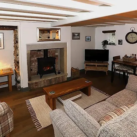 Spinners - Central Retreat *