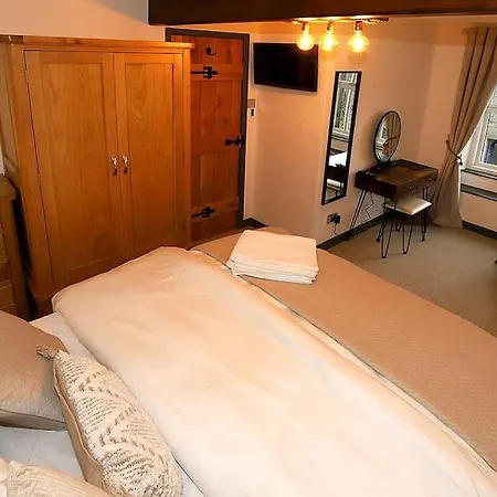 Spinners - Central Retreat